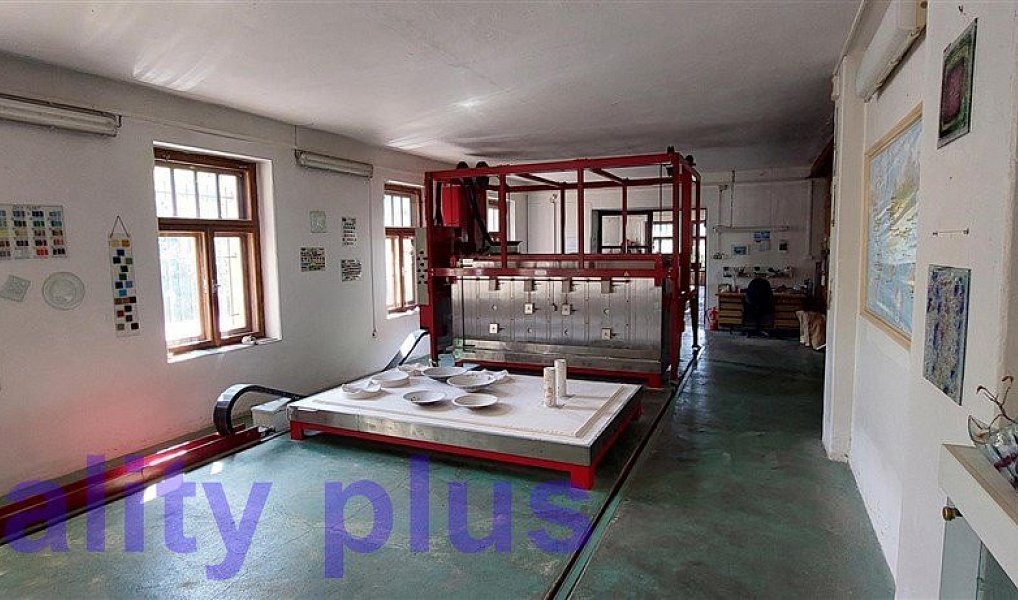 Prodej výrobních prostor 900 m², Heřmanice – náhled fotky 19