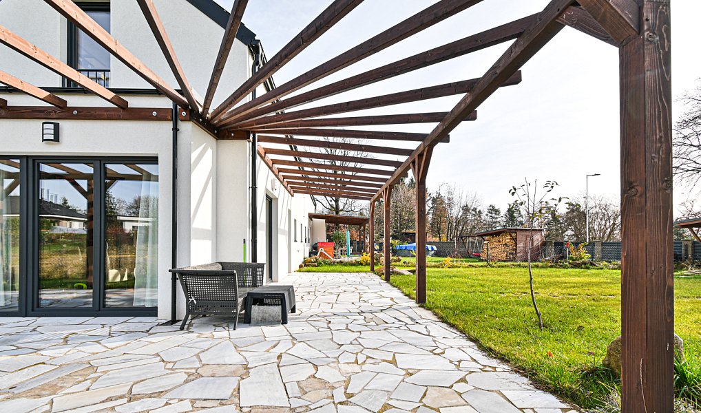 Prodej domu 145 m² s pozemkem 765 m², Kamenice – náhled fotky 25