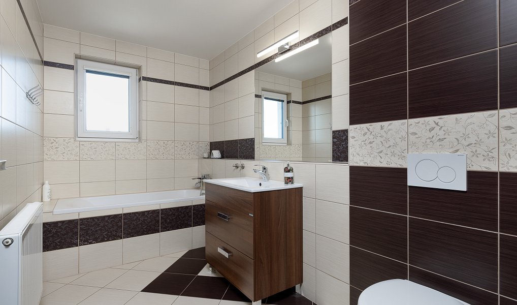 Prodej domu 241 m² s pozemkem 704 m², Klimkovice – náhled fotky 17