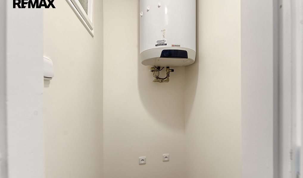 Prodej bytu 3+1 91 m², Praha – náhled fotky 39