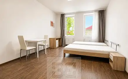 Pronájem bytu 1+kk 35 m²