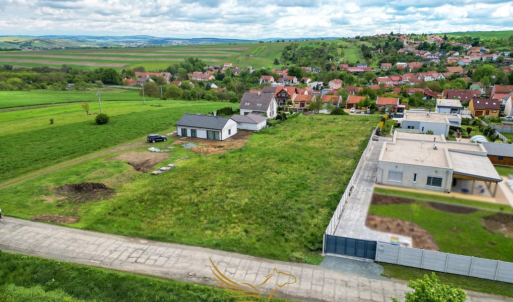 Prodej stavebního pozemku 3 347 m², Heršpice – náhled fotky 10