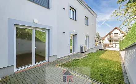 Prodej bytu 4+kk 266 m², Pod lesem, Praha 4 - Komořany