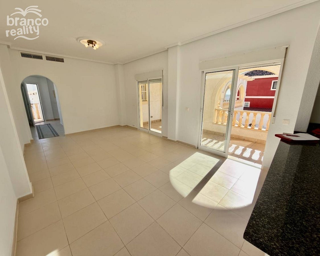 Prodej domu 320 m² s pozemkem 500 m² — photo 3