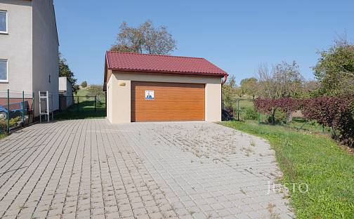 Prodej garáže 39 m2 a stavebního pozemku 1127 m2, Těmice u Hodonína, Těmice, okres Hodonín