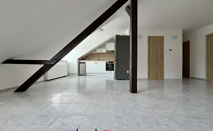 Pronájem bytu 3+kk 65 m²