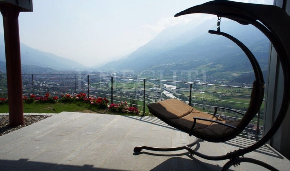 Prodej domu 472 m² s pozemkem 1 000 m², Chyňava – náhled fotky 5