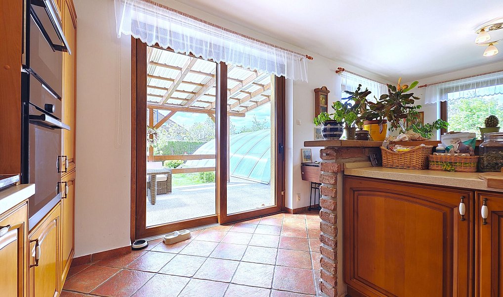 Prodej domu 224 m² s pozemkem 816 m², Nový Vestec – náhled fotky 30