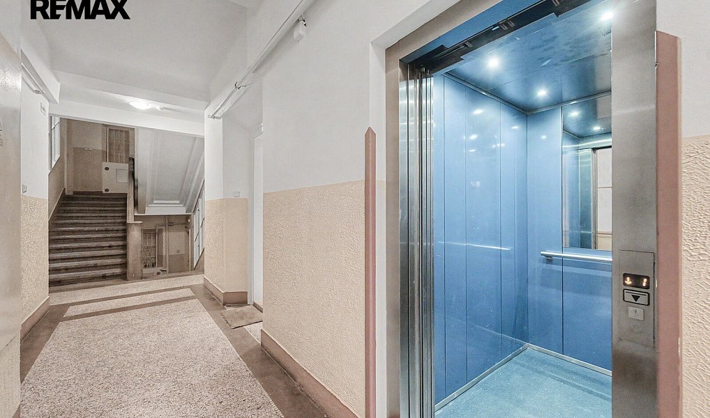 Prodej bytu 2+kk 61 m², Praha – náhled fotky 15