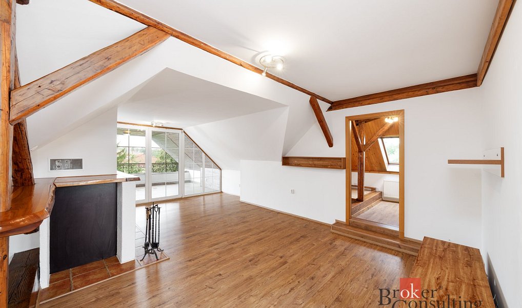 Prodej obchodních prostor 1 000 m², Hostivice – náhled fotky 26