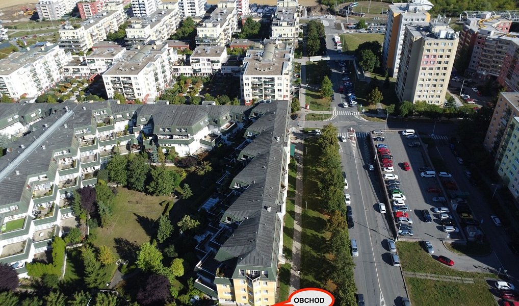 Prodej kanceláře 141 m², Praha – náhled fotky 4