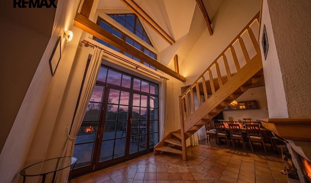 Prodej domu 271 m² s pozemkem 3 206 m², Hrachoviště – náhled fotky 20