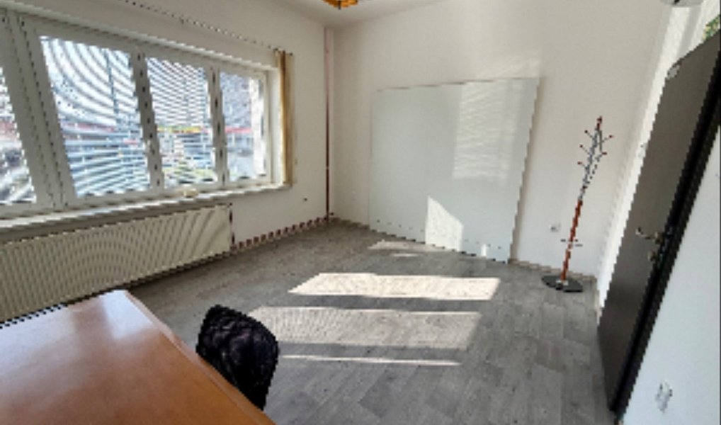 Pronájem kanceláře 24 m², Uherské Hradiště – náhled fotky 3