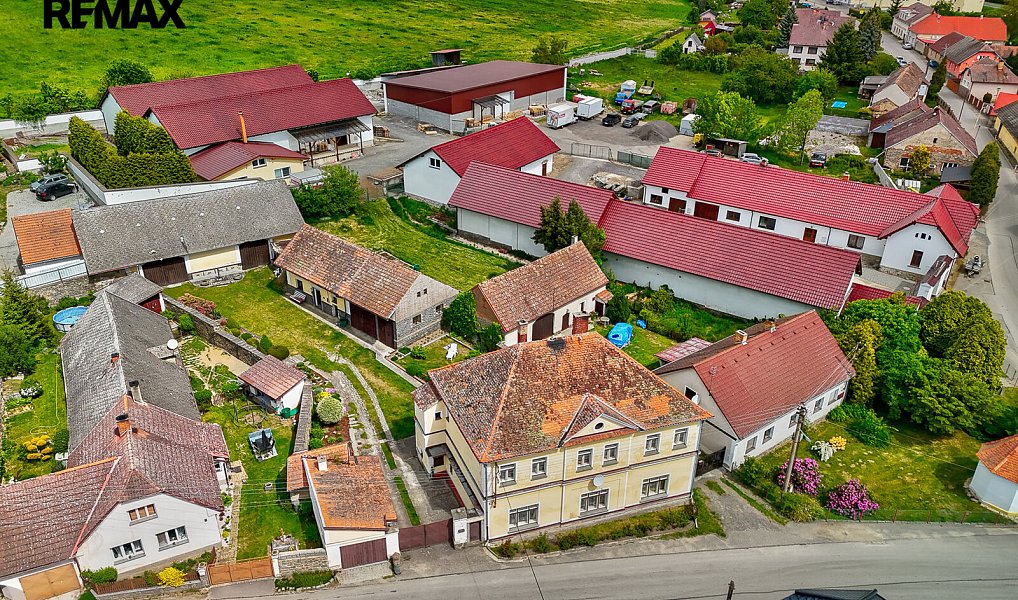 Prodej domu 200 m² s pozemkem 1 223 m², Kozárovice – náhled fotky 19