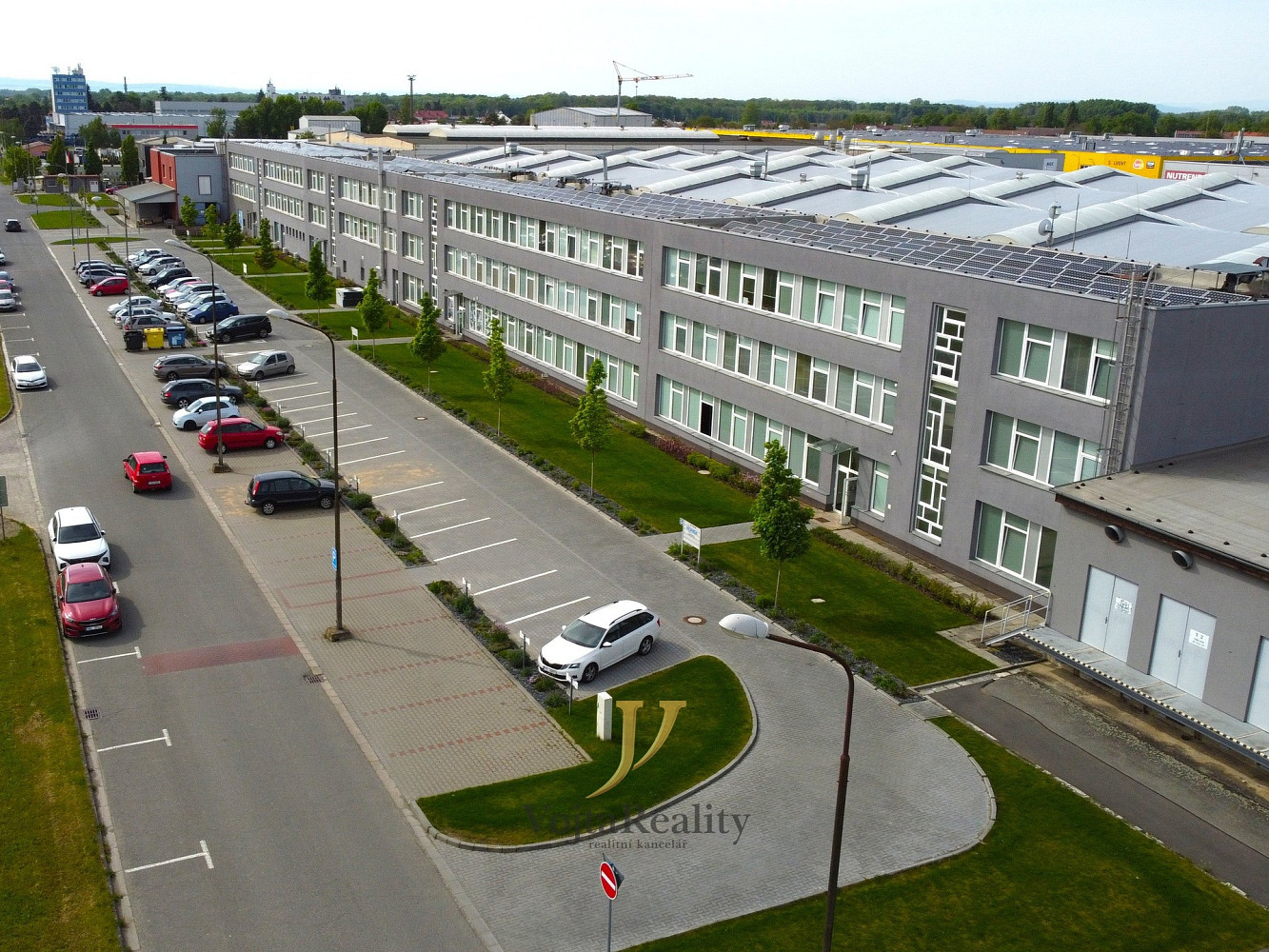 Pronájem výrobních prostor 661 m² — photo 3