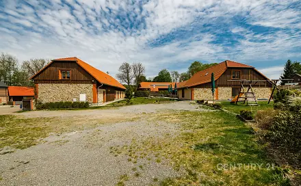 Prodej chaty/chalupy 1 320 m² s pozemkem 3 144 m², Jistebnice, okres Tábor