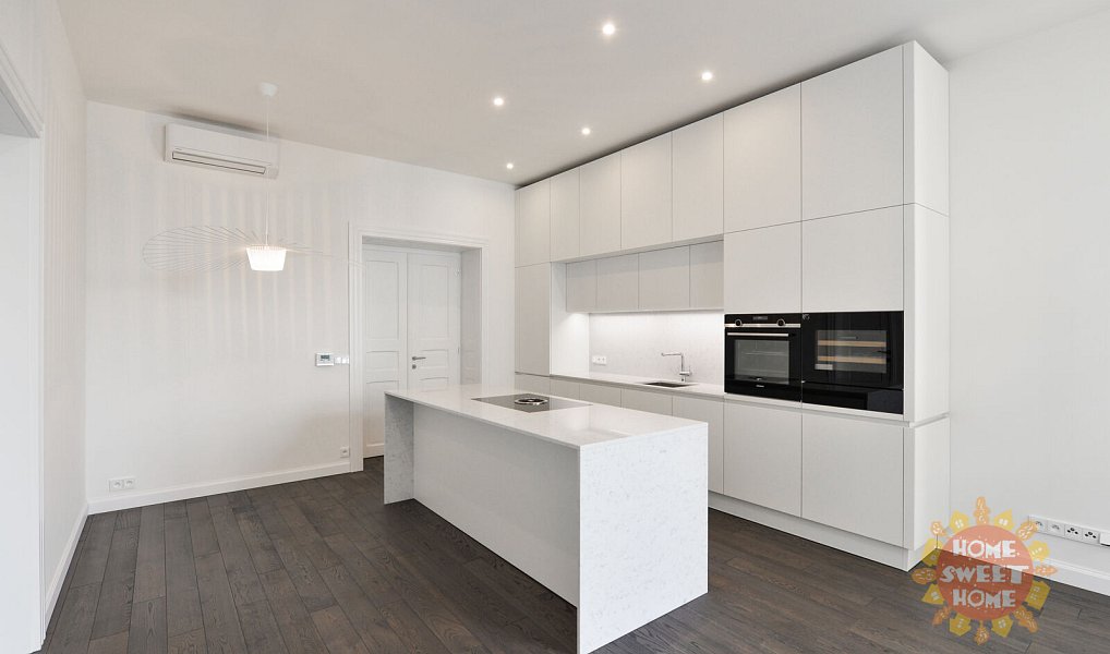 Pronájem bytu 4+kk 137 m², Praha – náhled fotky 5