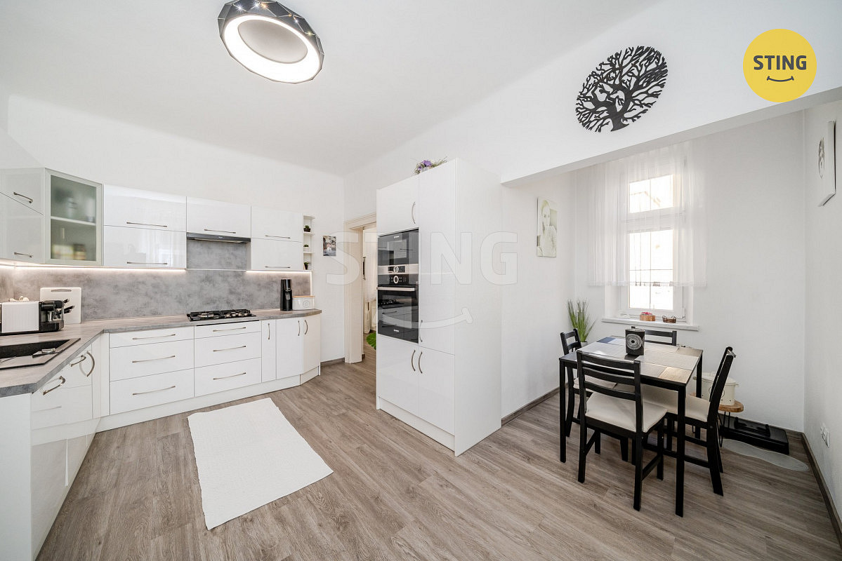 Prodej bytu 4+1 97 m² – fotografie 2
