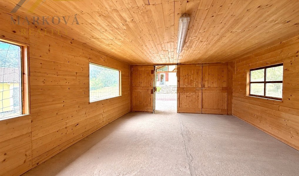 Prodej domu 219 m² s pozemkem 4 179 m², Bujanov – náhled fotky 21
