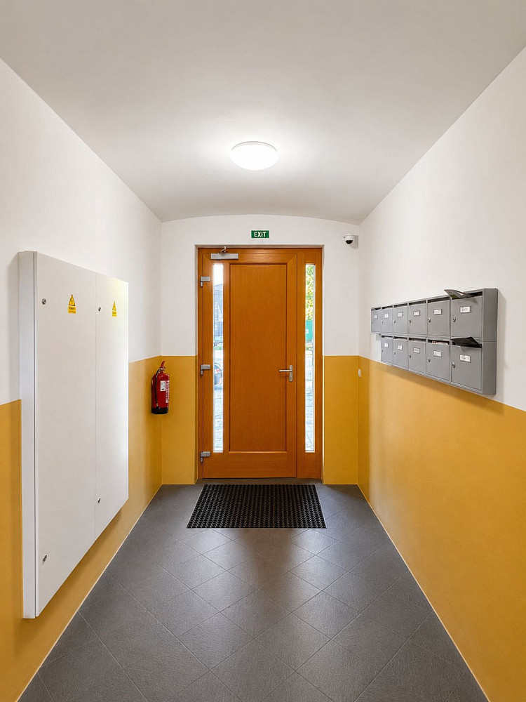Prodej bytu 3+kk 66 m² — photo 2