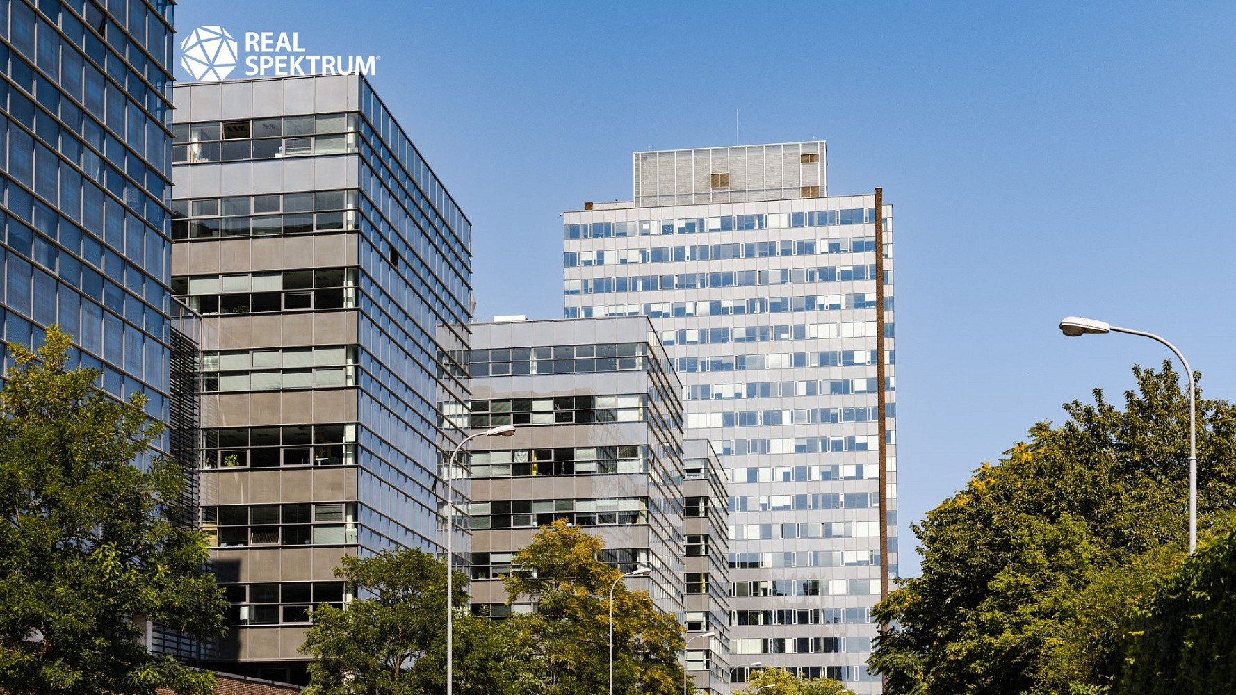 Pronájem kancelářského celku 140 m² - 2. NP, ulice Holandská, Brno – pohled 2