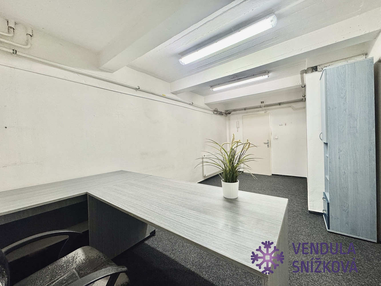Pronájem kanceláře 15 m² – fotografie 2