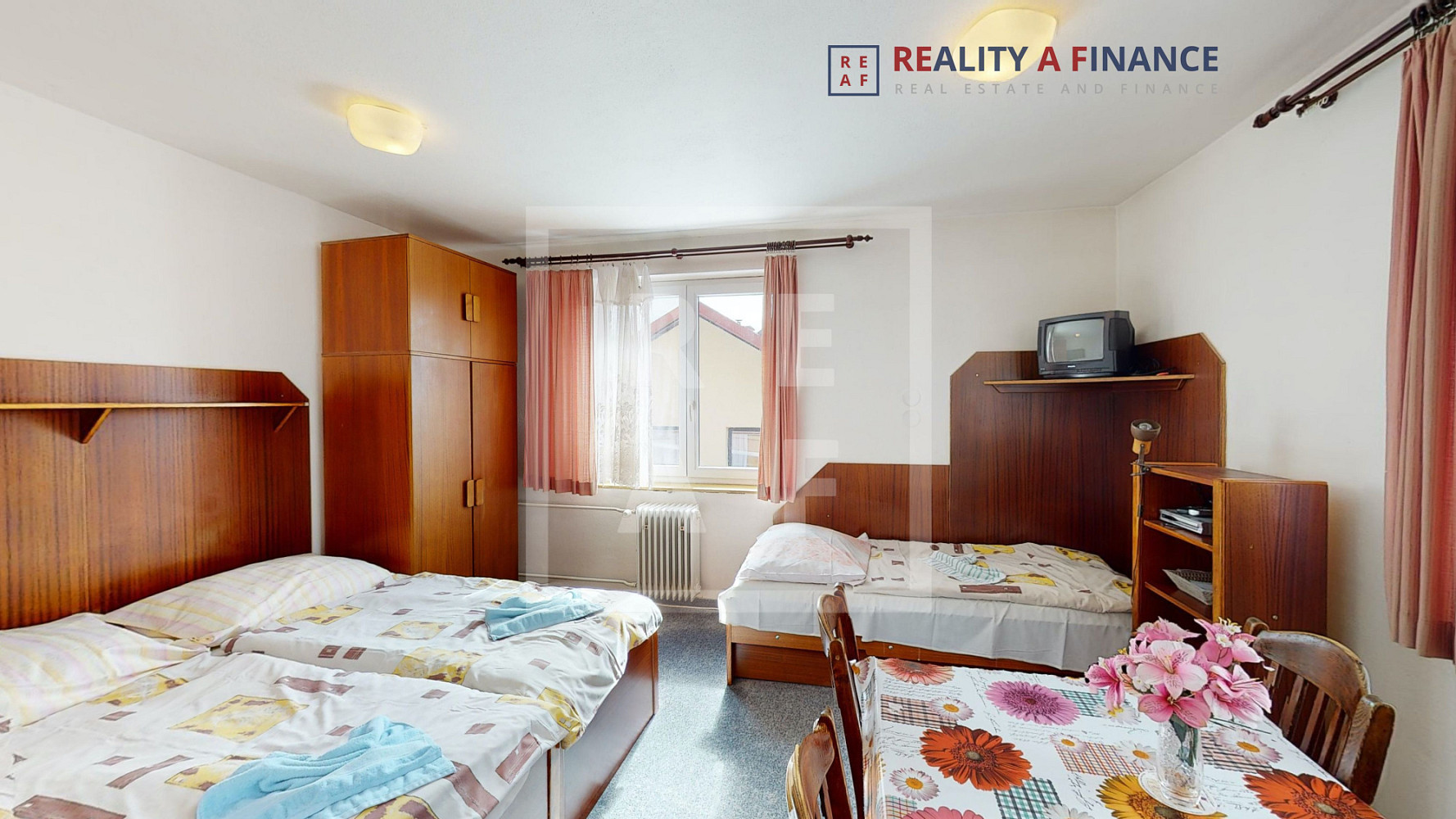 Prodej ubytovacího objektu 441 m² – fotografie 2