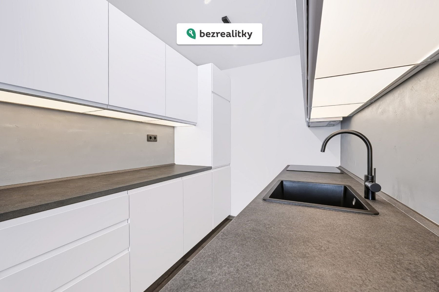 Prodej bytu 2+kk 45 m² – fotografie 4