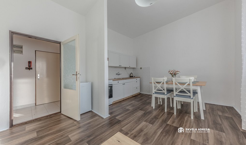 Prodej nájemního domu, činžáku 600 m², Vimperk – náhled fotky 19