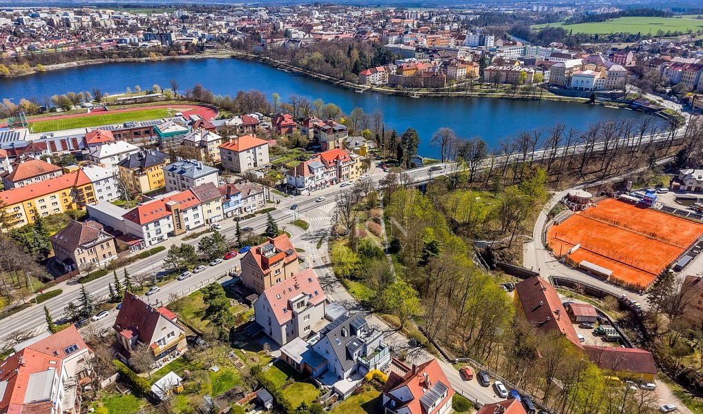 Prodej bytu 3+1 95 m², Tábor – náhled fotky 27