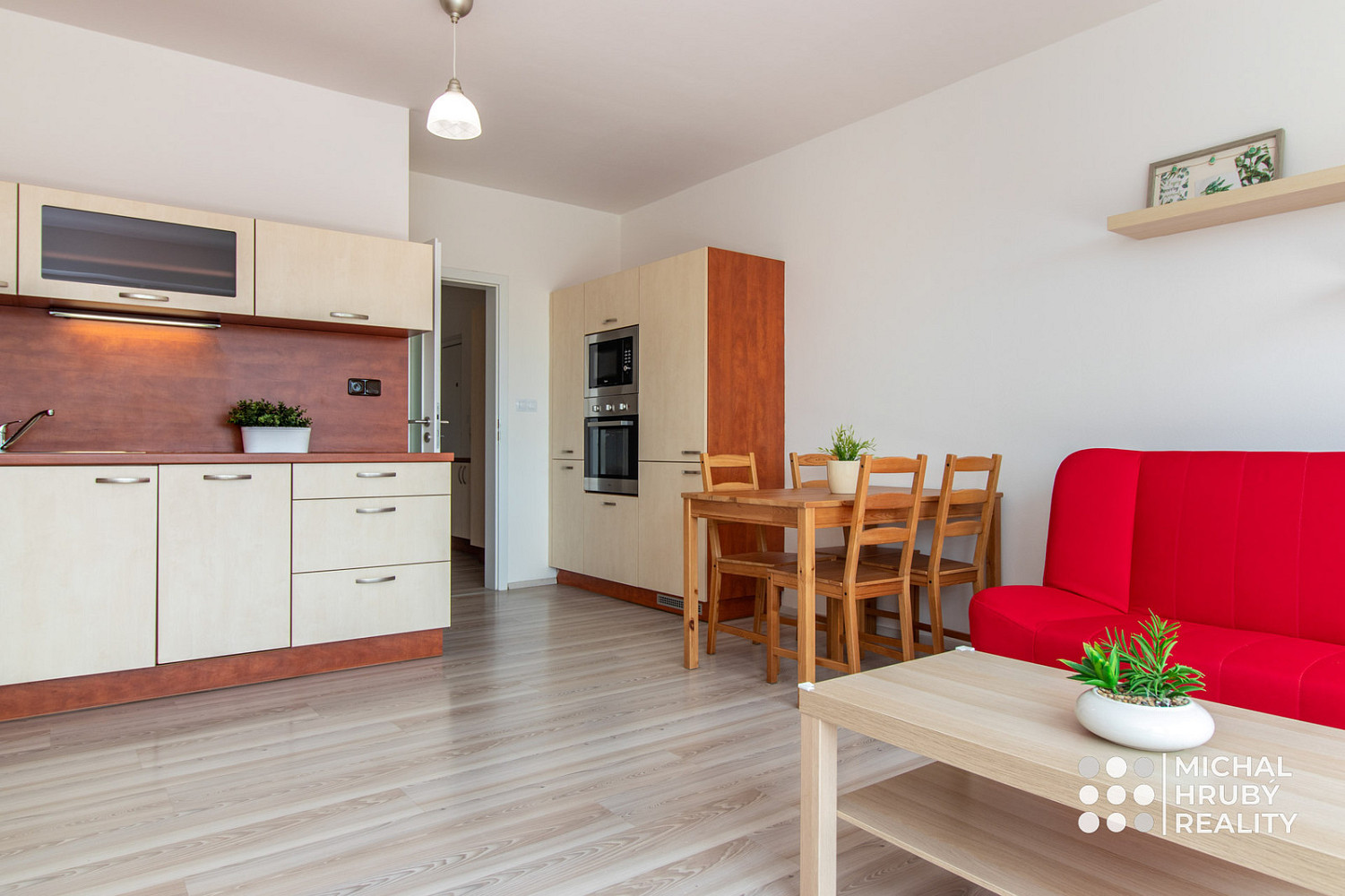 Pronájem bytu 2+kk 52 m² - Widok 3