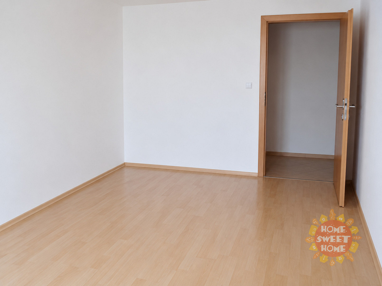 Pronájem bytu 2+kk 58 m² – fotografie 3