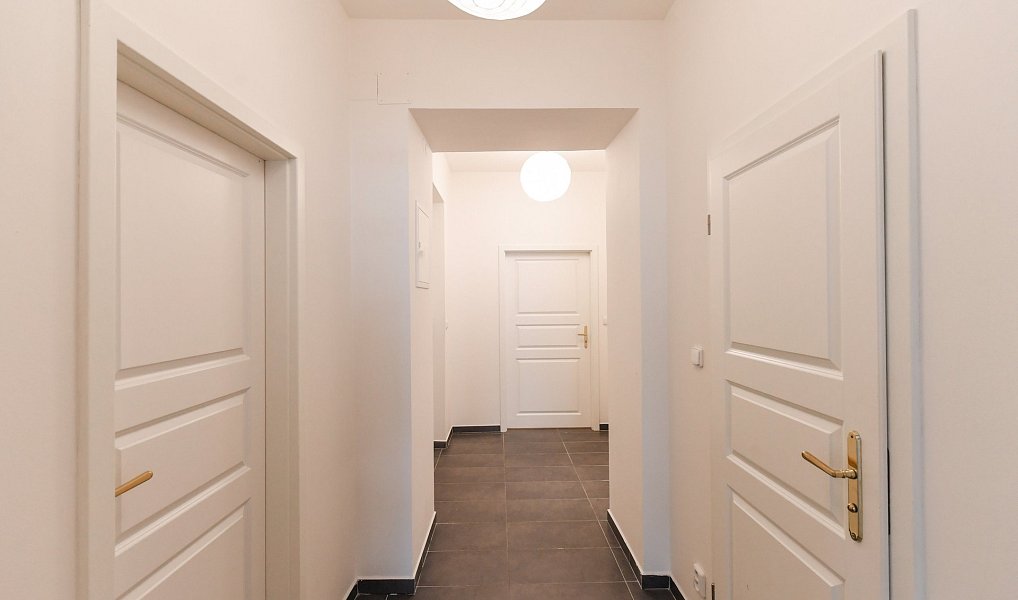 Pronájem bytu 3+kk 84 m², Praha – náhled fotky 21