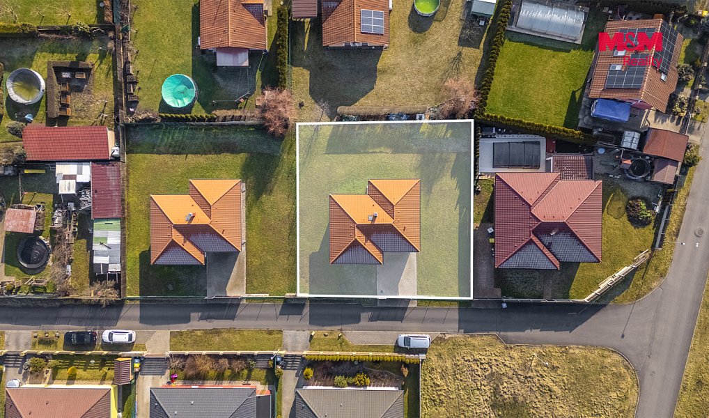 Prodej domu 76 m² s pozemkem 657 m², Dolní Beřkovice – náhled fotky 24