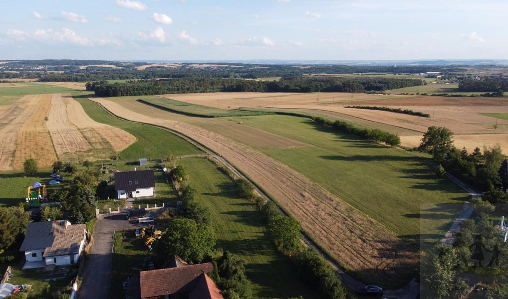 Prodej stavebního pozemku 550 m², Uhlířská Lhota – náhled fotky 3