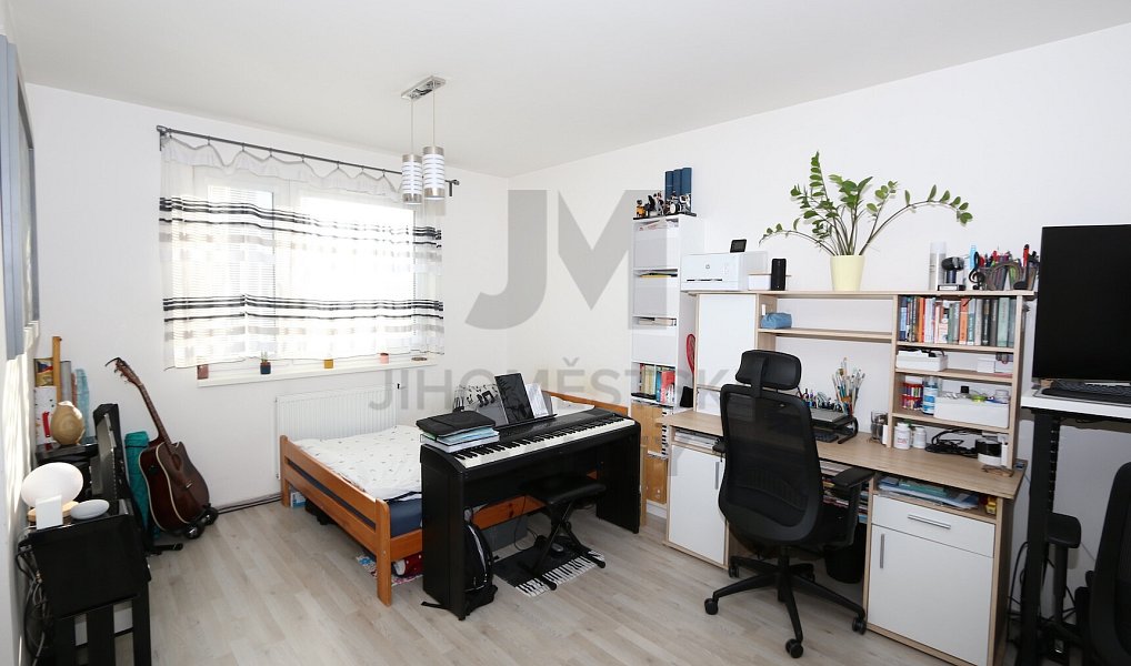 Pronájem bytu 1+kk 34 m², Praha – náhled fotky 4