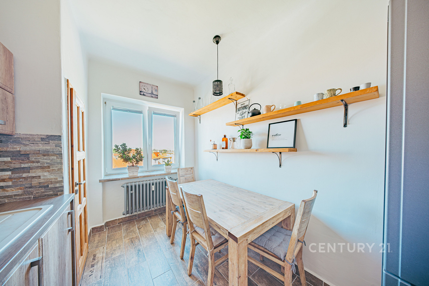 Pronájem bytu 2+1 61 m² – fotografie 3