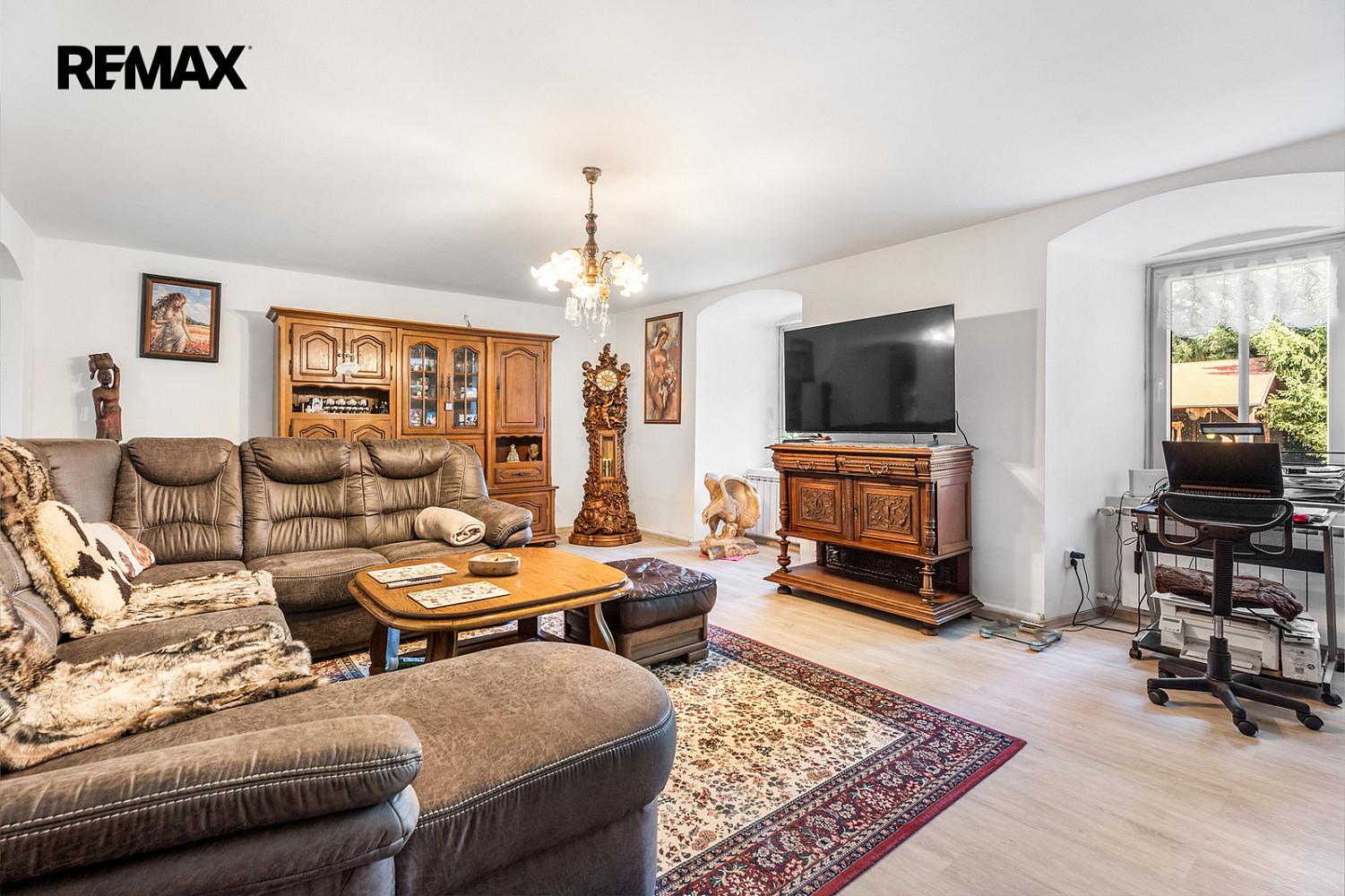 Prodej domu 380 m² s pozemkem 6 048 m² – další