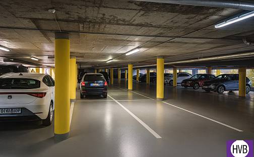 Prodej garážového stání 13 m2, OV, ul. Na Harfě, Praha 9 - Vysočany, Na Harfě, Praha 9 - Vysočany