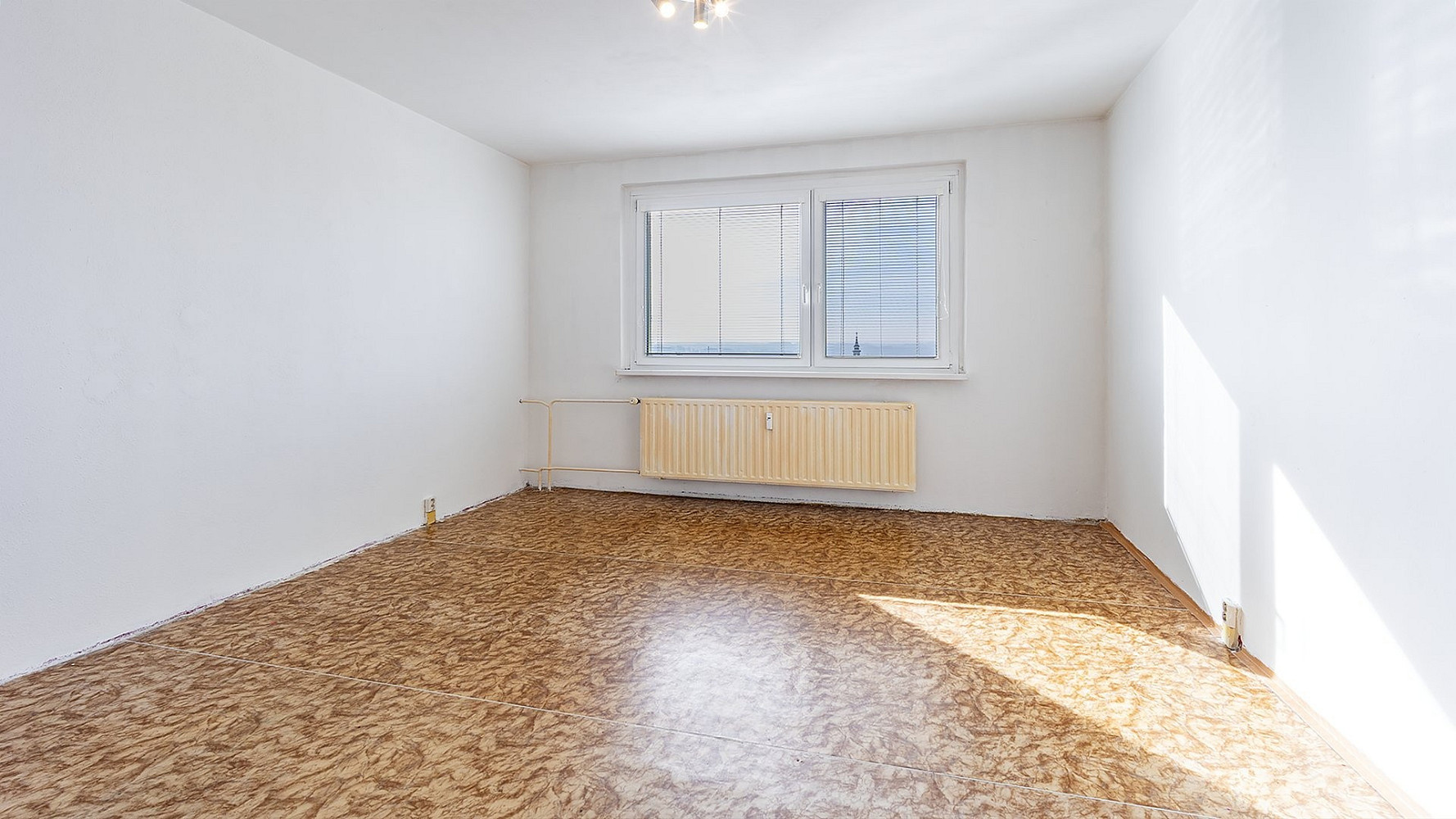 Pronájem bytu 2+1 56 m² — photo 4