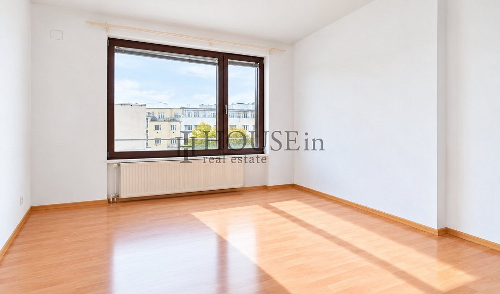 Pronájem bytu 1+kk 32 m², Praha – náhled fotky 2