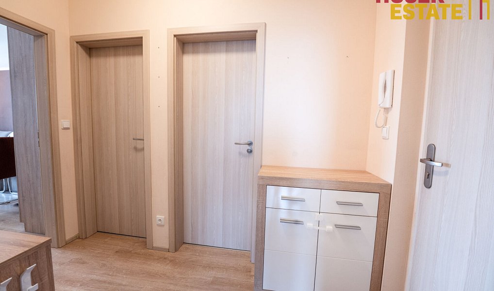 Prodej bytu 3+kk 80 m², Holubice – náhled fotky 18