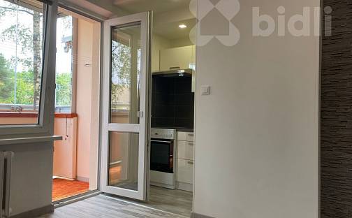 Prodej bytu 1+kk 28 m², náměstí Družby, Ostrava - Poruba