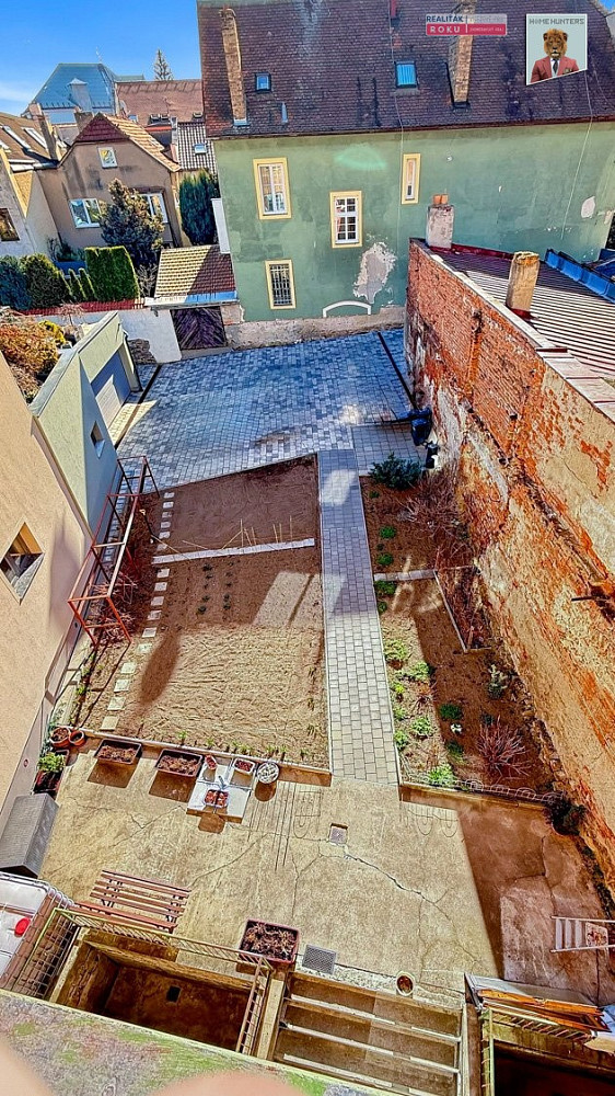 Prodej nájemního domu, činžáku 606 m² — photo 3