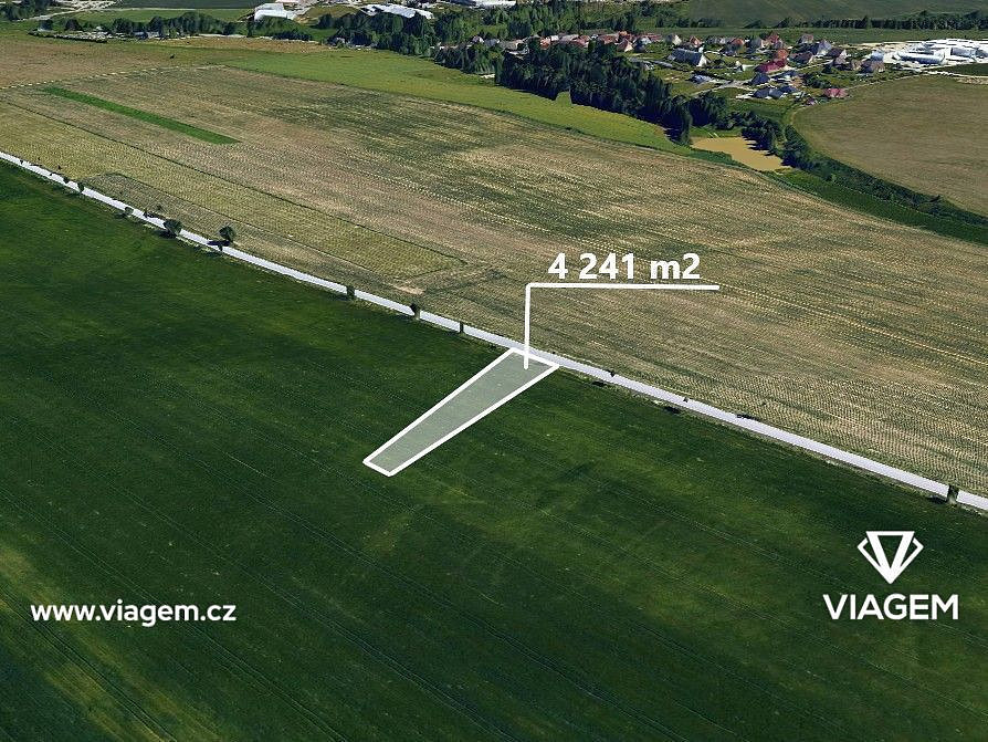 Prodej pole 2 120 m²