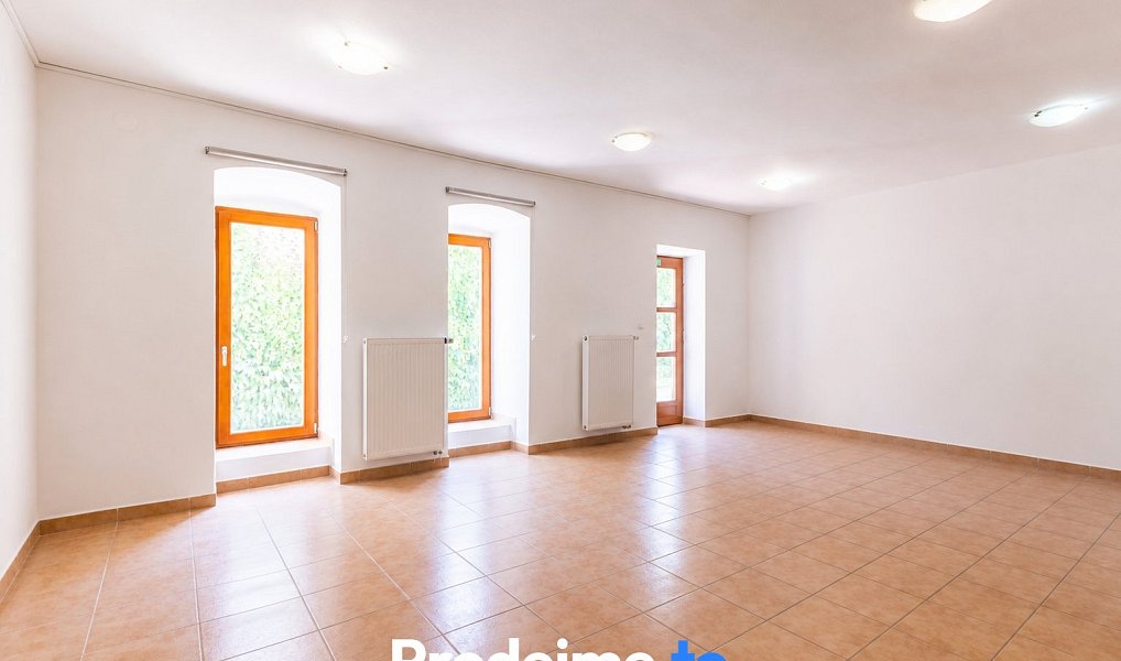 Prodej ubytovacího objektu 1 593 m², Znojmo – náhled fotky 44