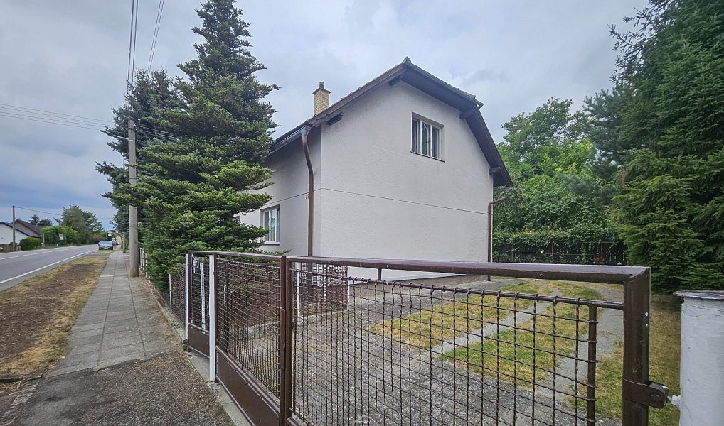 Prodej domu 250 m² s pozemkem 1 373 m², Boseň – náhled fotky 14