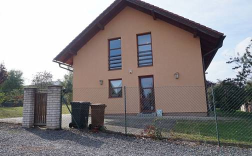 Prodej domu 176 m² s pozemkem 687 m², Roháčova, Úvaly, okres Praha-východ