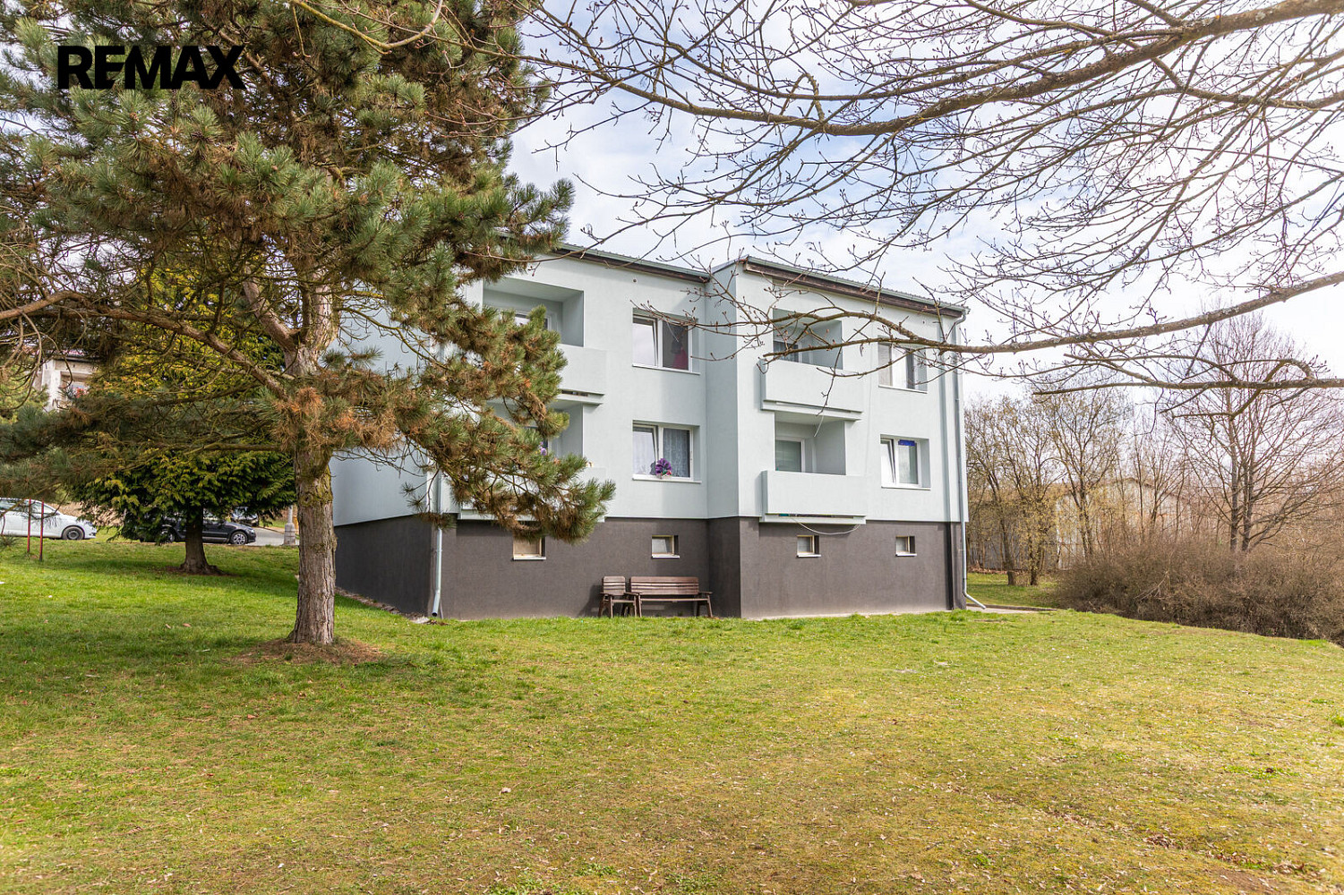Prodej nájemního domu, činžáku 312 m²