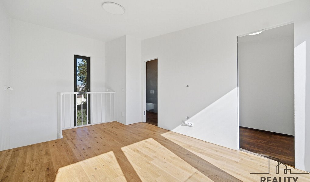 Prodej bytu atypického 55 m², Pardubice – náhled fotky 8